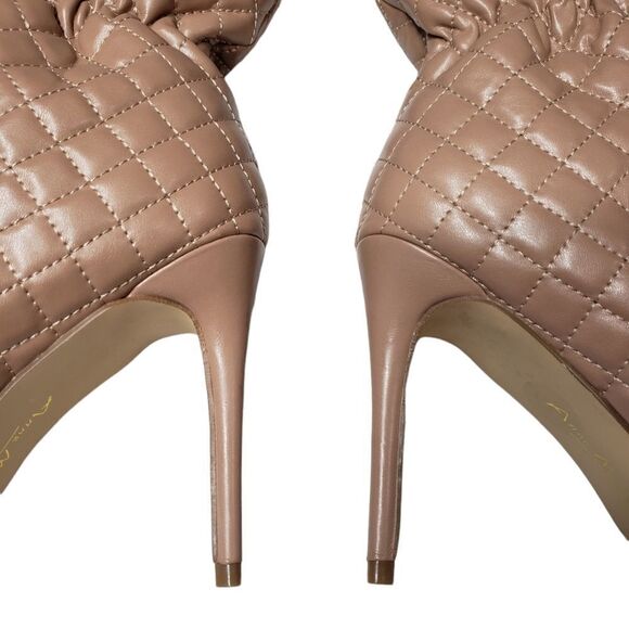 Anne Michelle Hibiscus-65 Camel Stiletto Boots Sz 7.5 NWOT - Picture 8 of 13